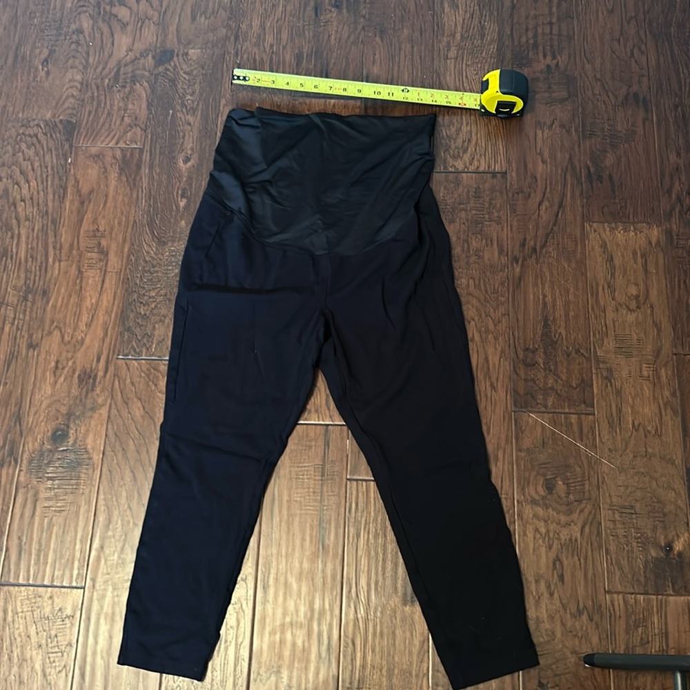 Loft Maternity Leggings. Size Large